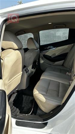 نيسان ماكسيما